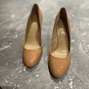 Ann Taylor (Size 7) Beige Patent Leather Closed Toe Wedge Heel